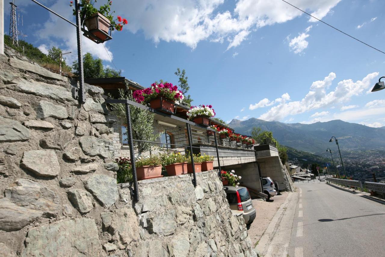 Bellevue Appartement Aosta Buitenkant foto